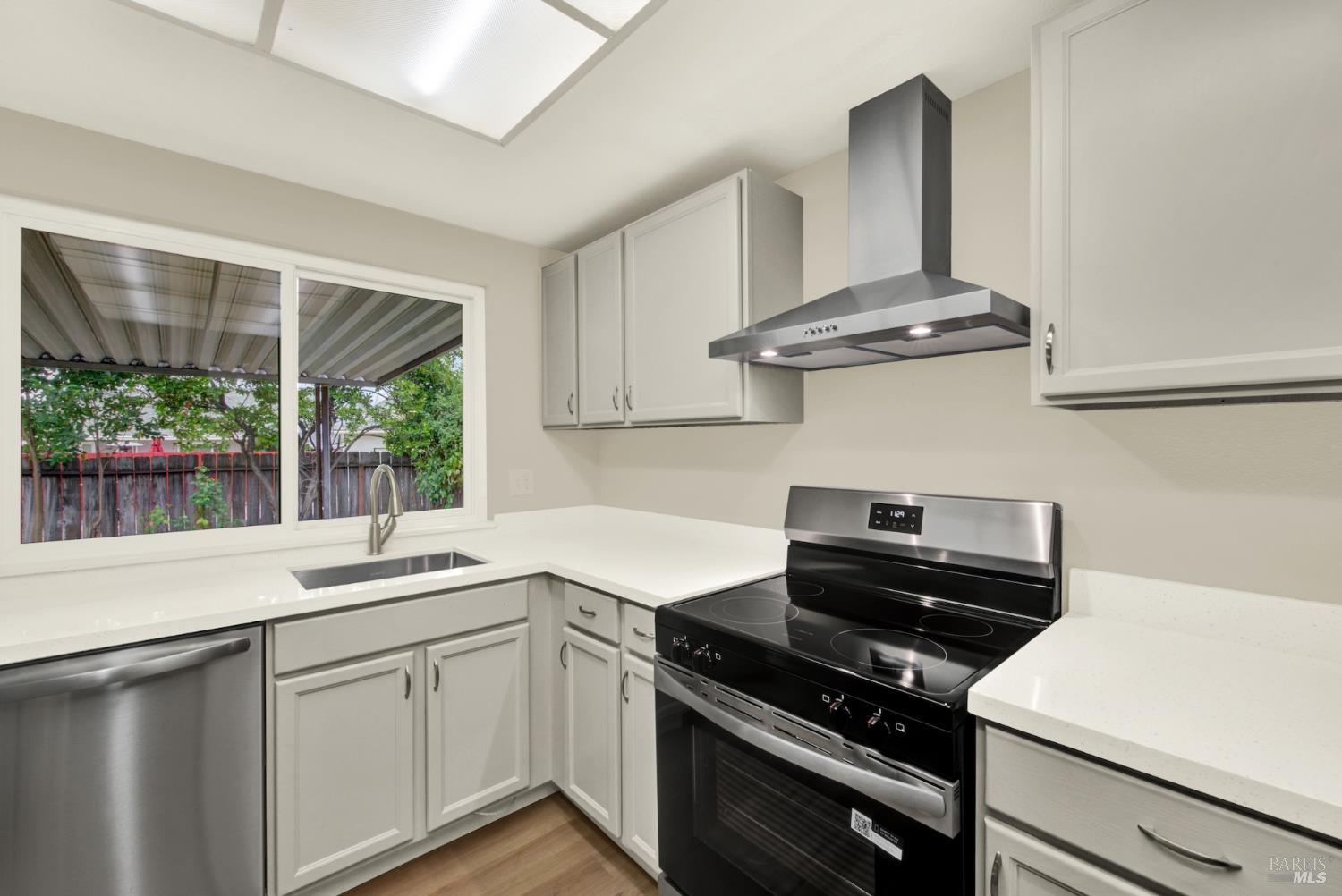 506 Crestview Drive Vacaville CA 95688