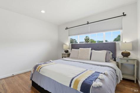 288 San Carlos Way Novato CA 94945
