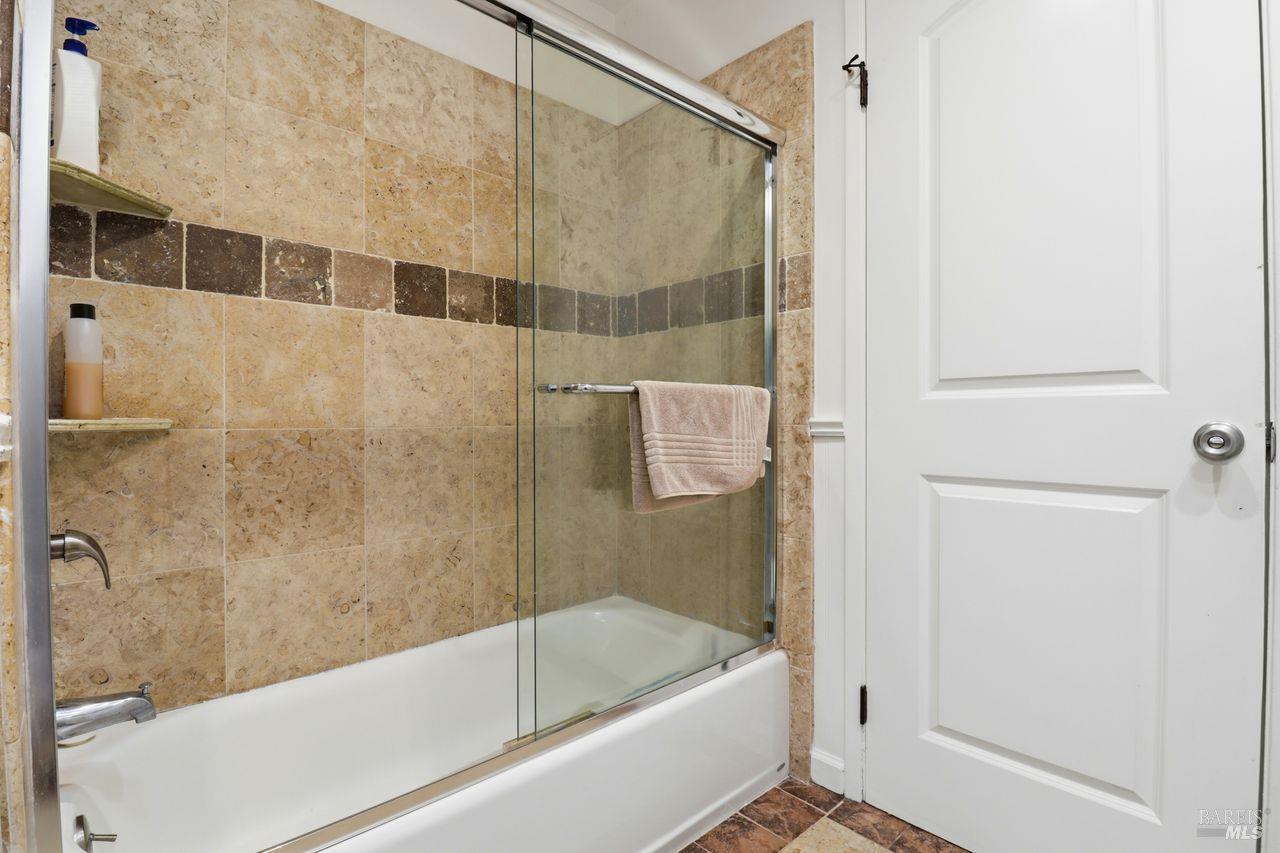 288 San Carlos Way Novato CA 94945