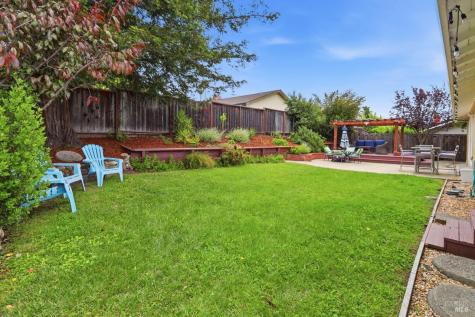 288 San Carlos Way Novato CA 94945