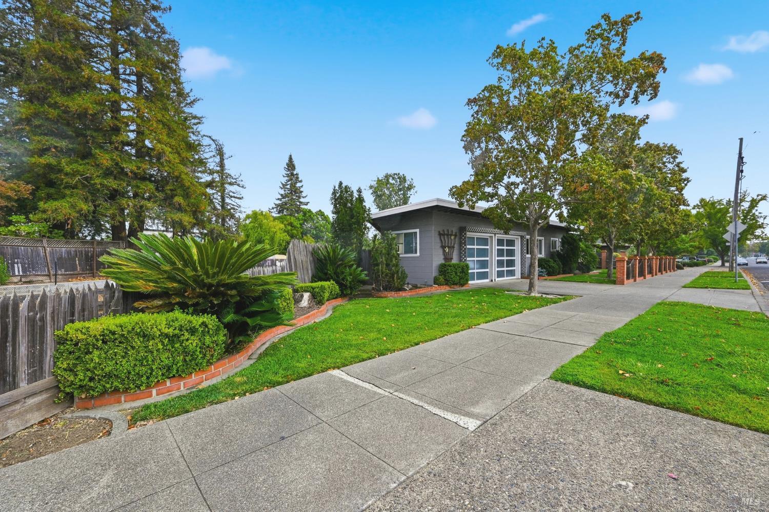 2490 Main Street Napa CA 94558