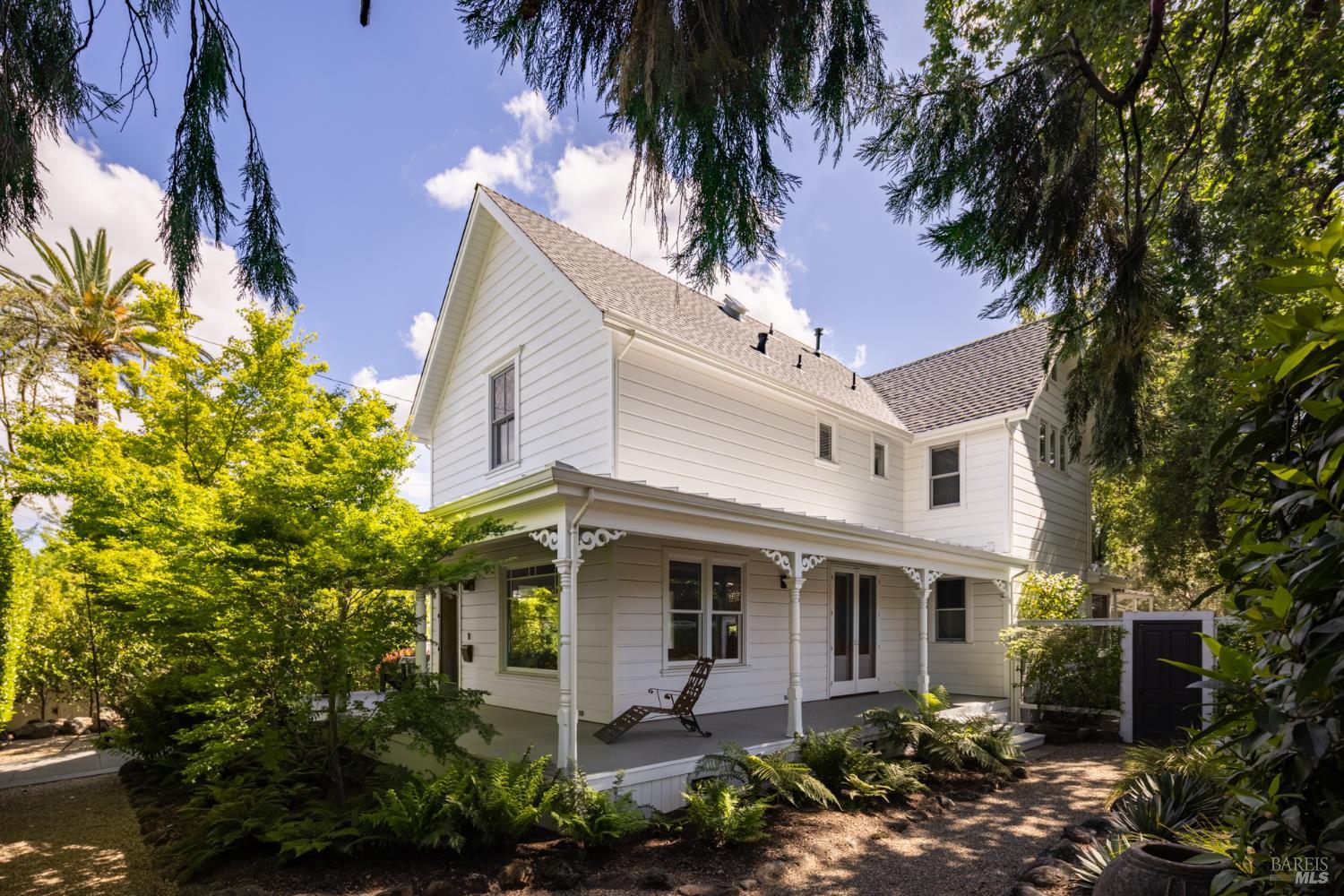 1331 Stockton Street St. Helena CA 94574