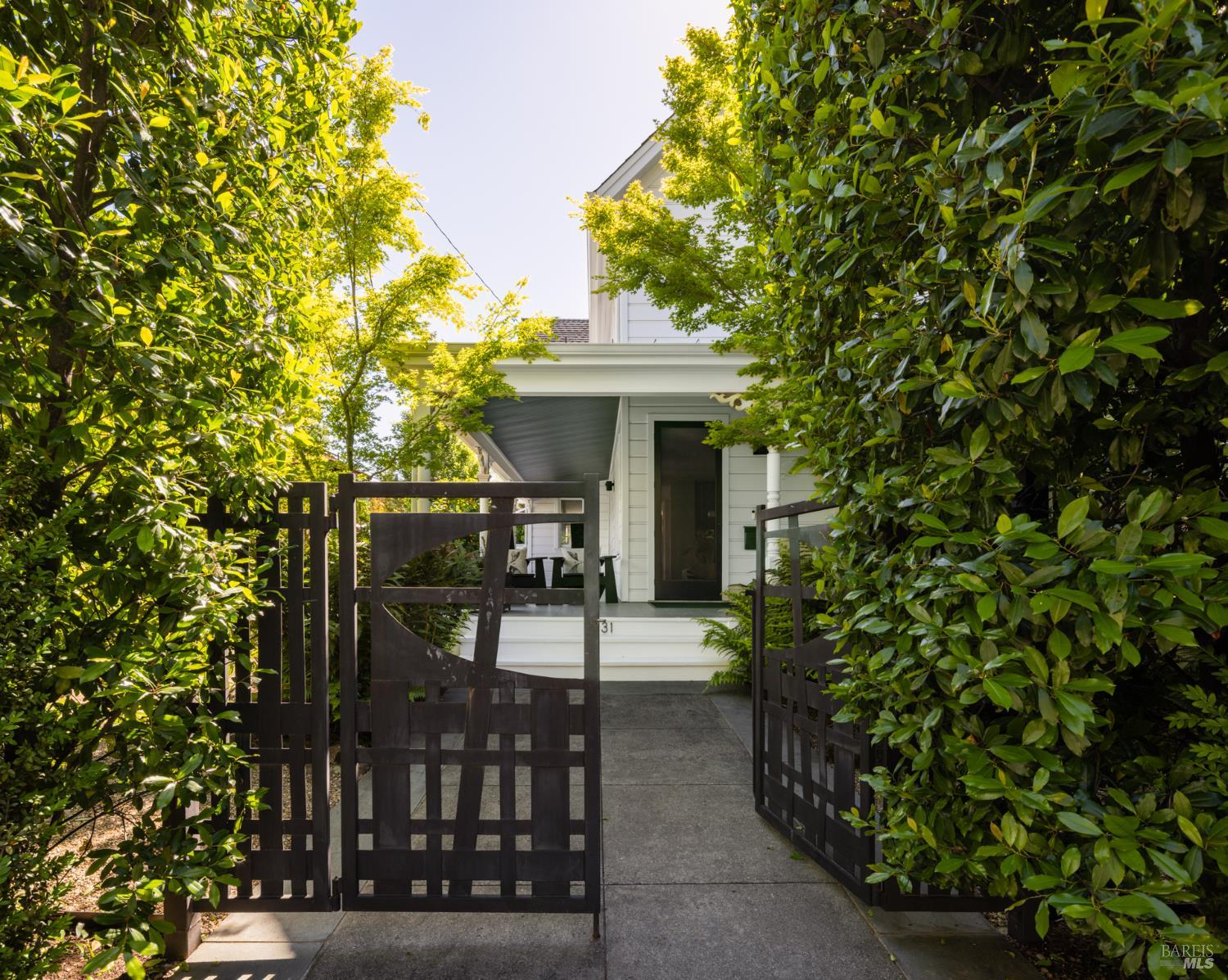 1331 Stockton Street St. Helena CA 94574