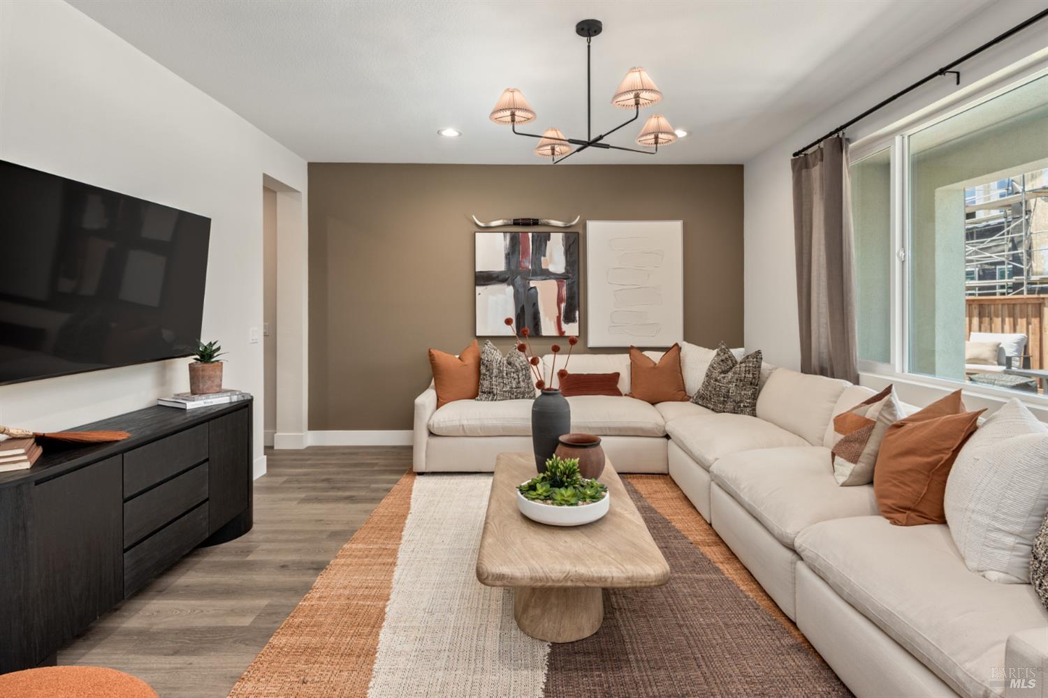 1567 Claritin Avenue Santa Rosa CA 95403