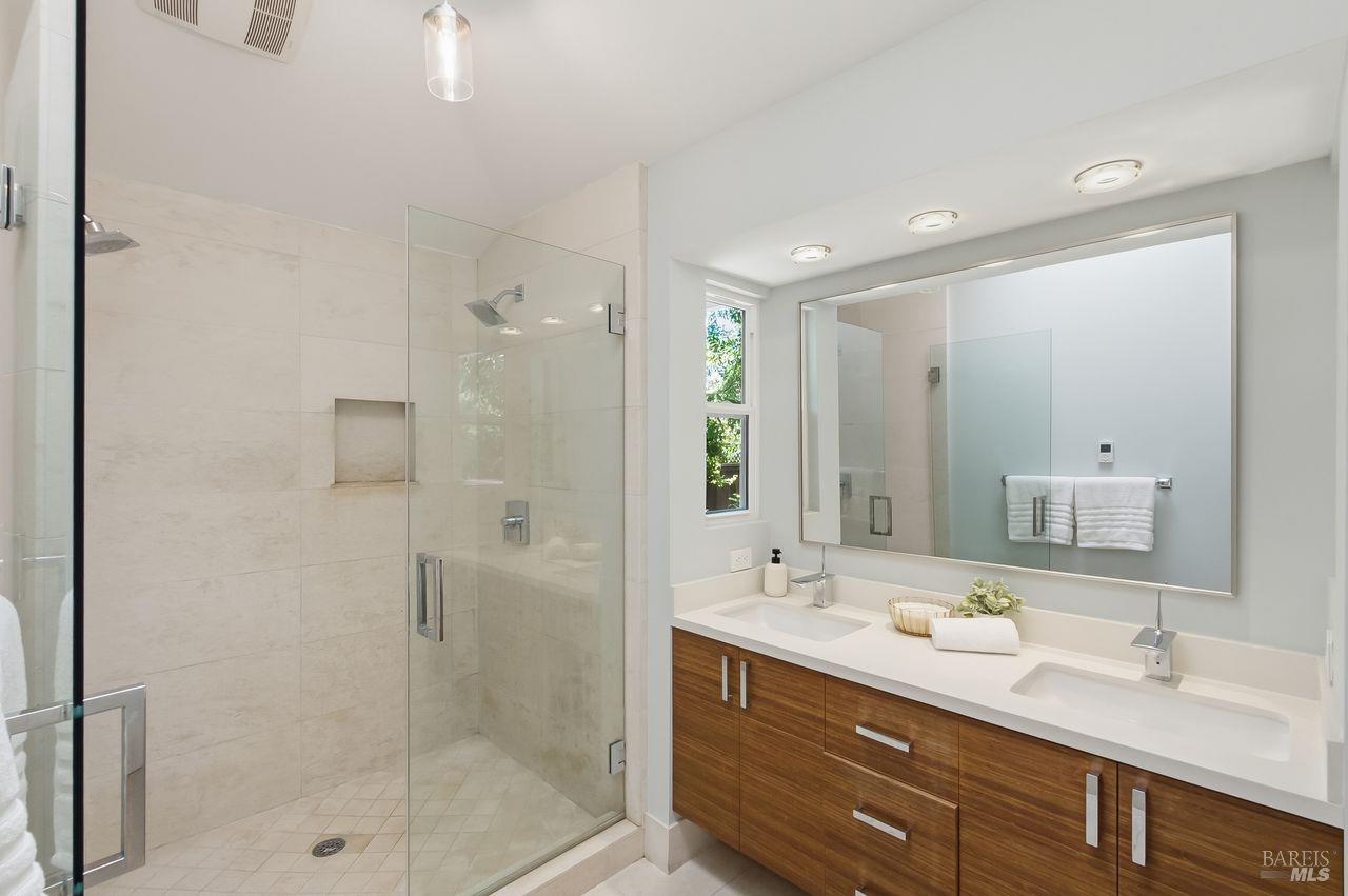 325 Point San Pedro Road San Rafael CA 94901