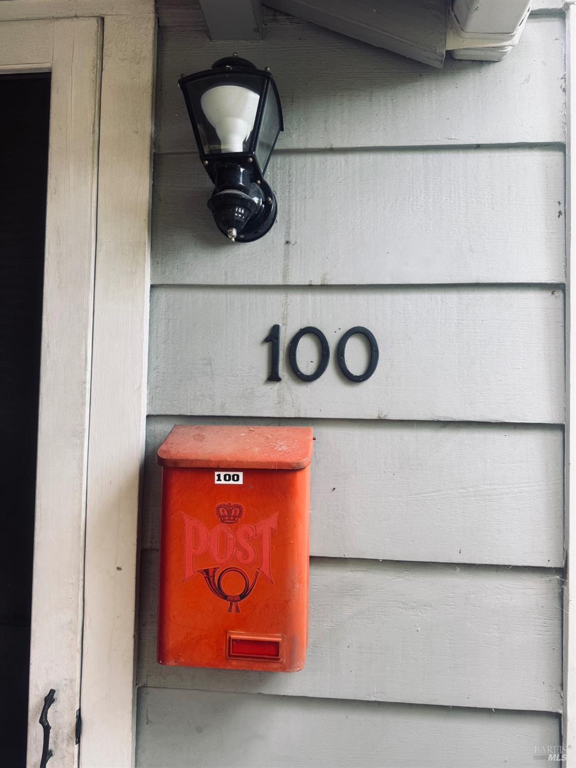 100 Broadmoor Avenue San Anselmo CA 94960