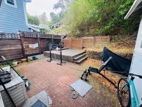 100 Broadmoor Avenue San Anselmo CA 94960