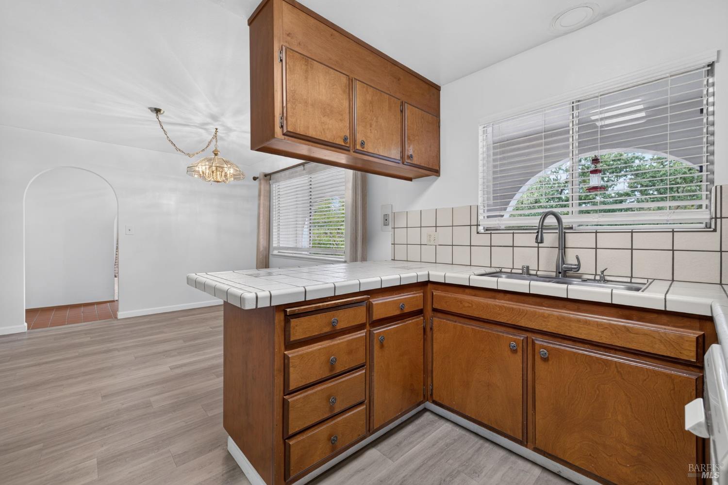 648 W School Street Cotati CA 94931
