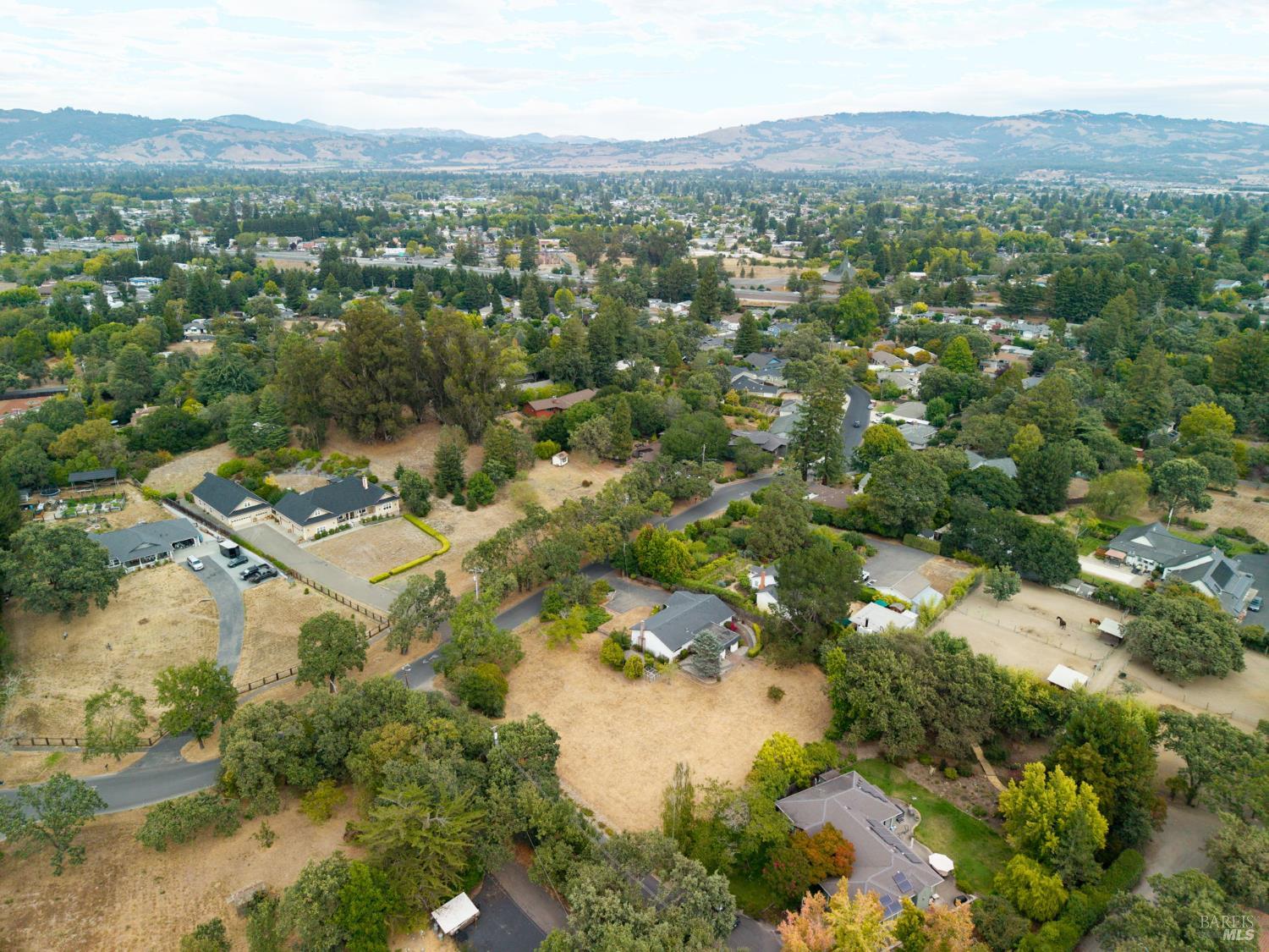 648 W School Street Cotati CA 94931