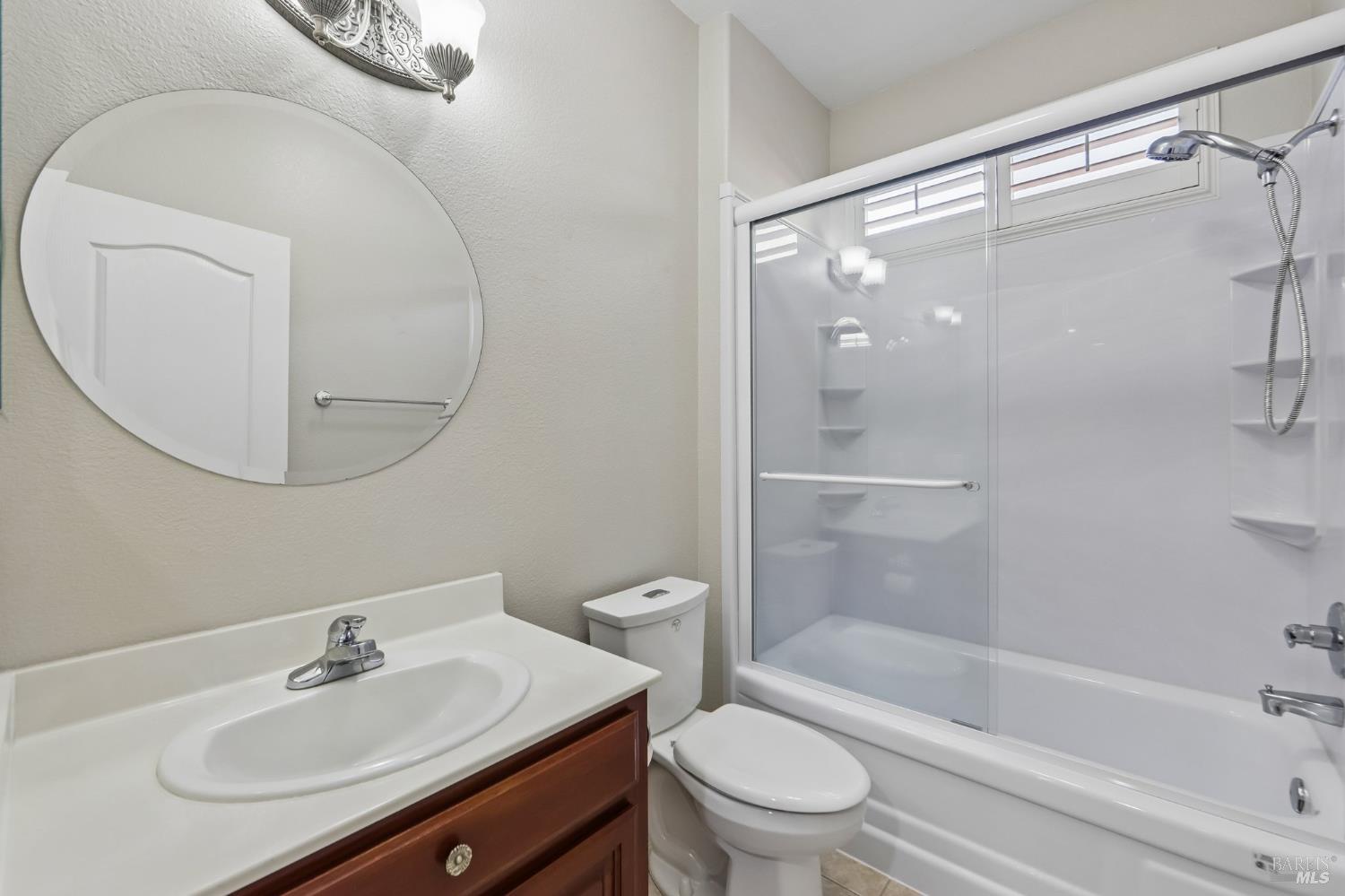 2065 Mariposa Drive Dixon CA 95620