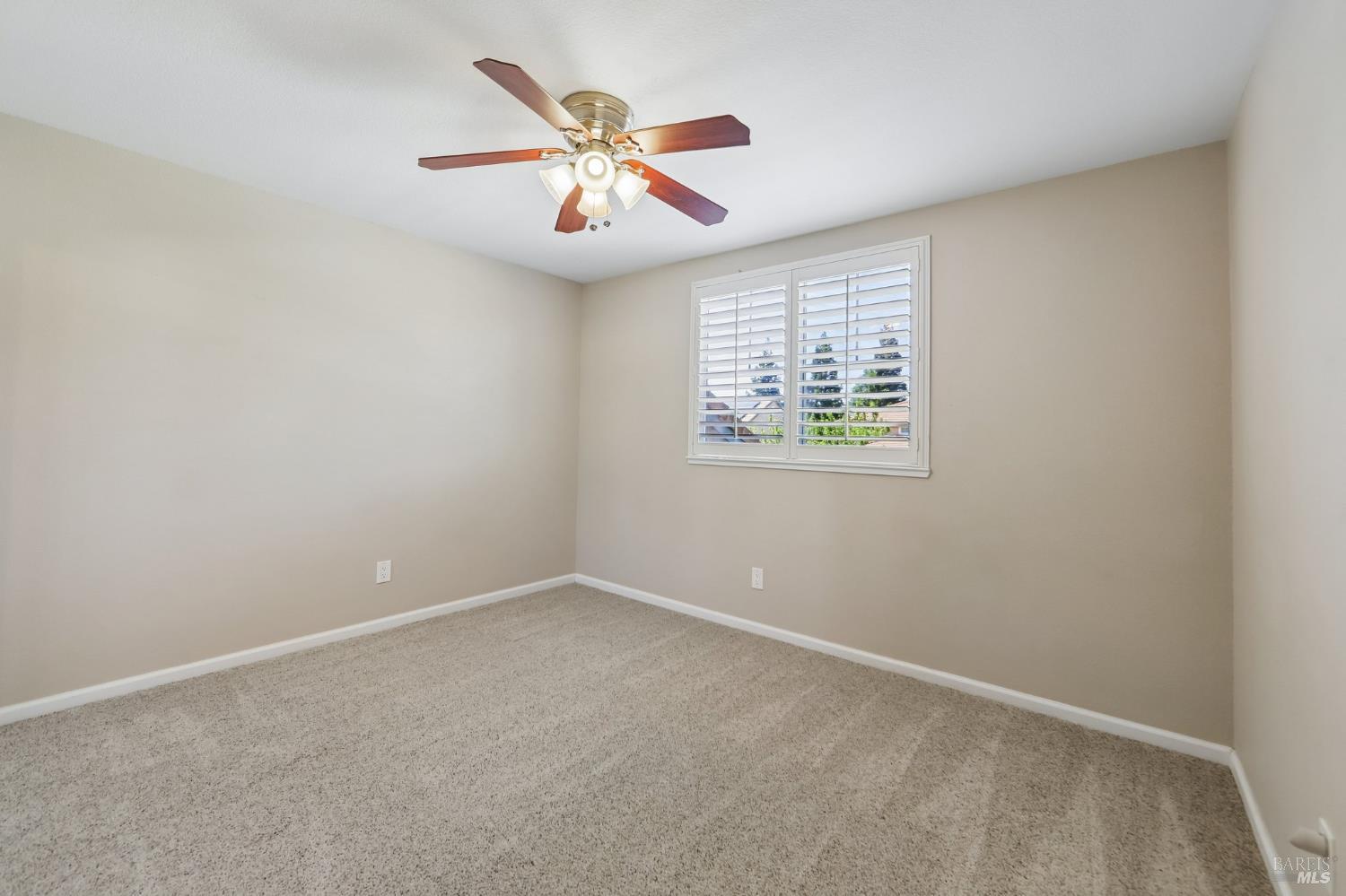 2065 Mariposa Drive Dixon CA 95620