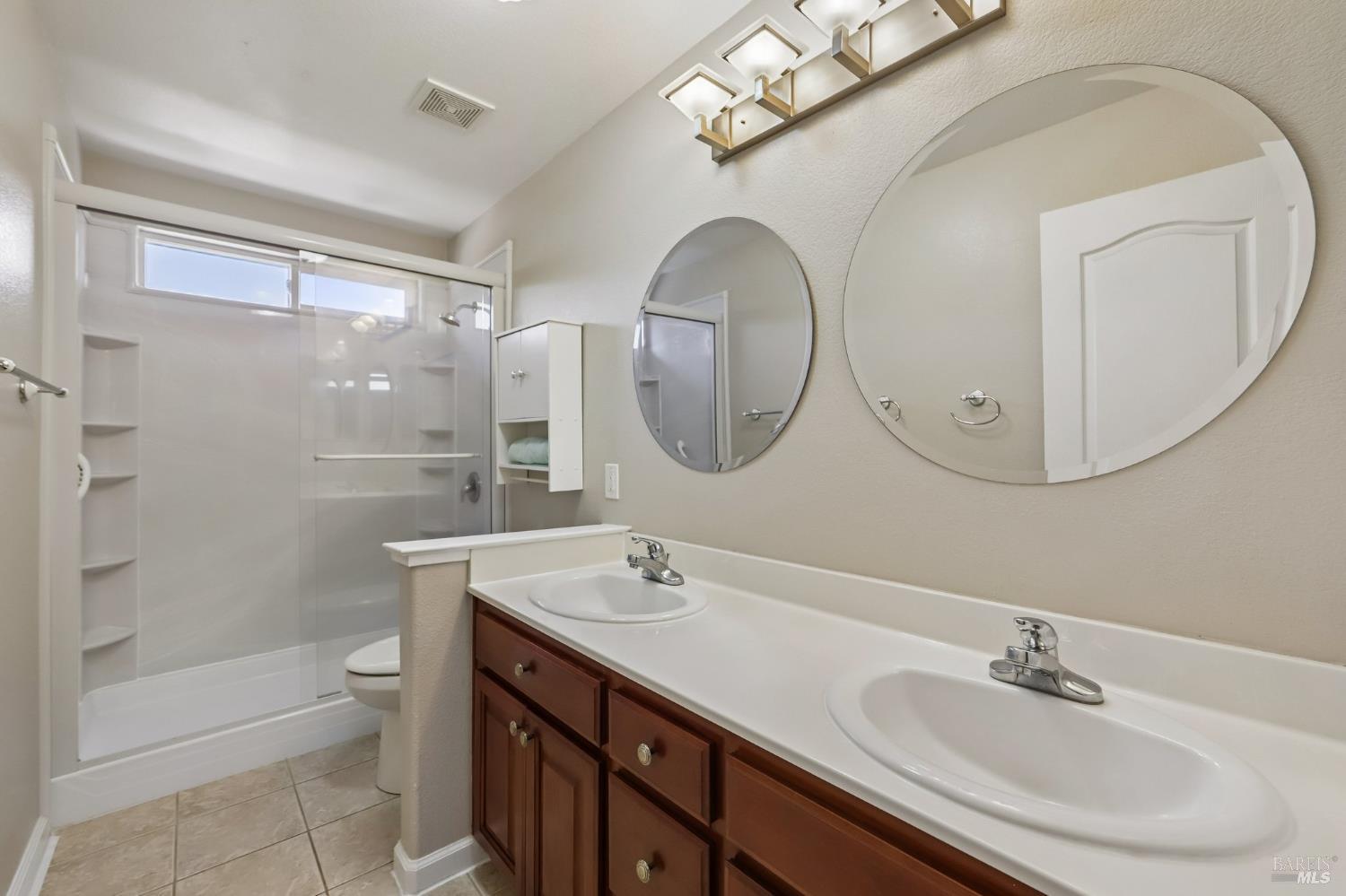 2065 Mariposa Drive Dixon CA 95620