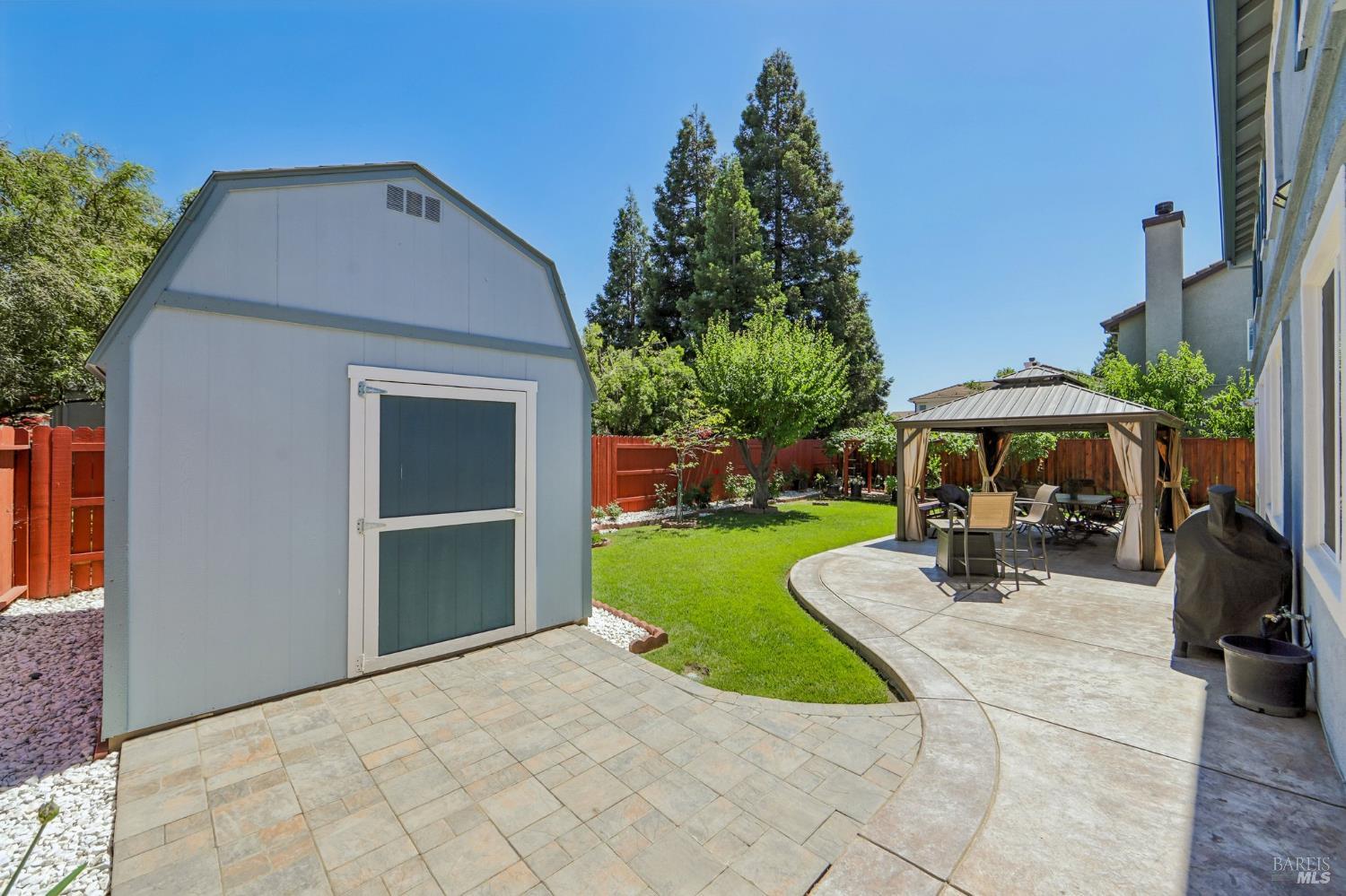 2065 Mariposa Drive Dixon CA 95620