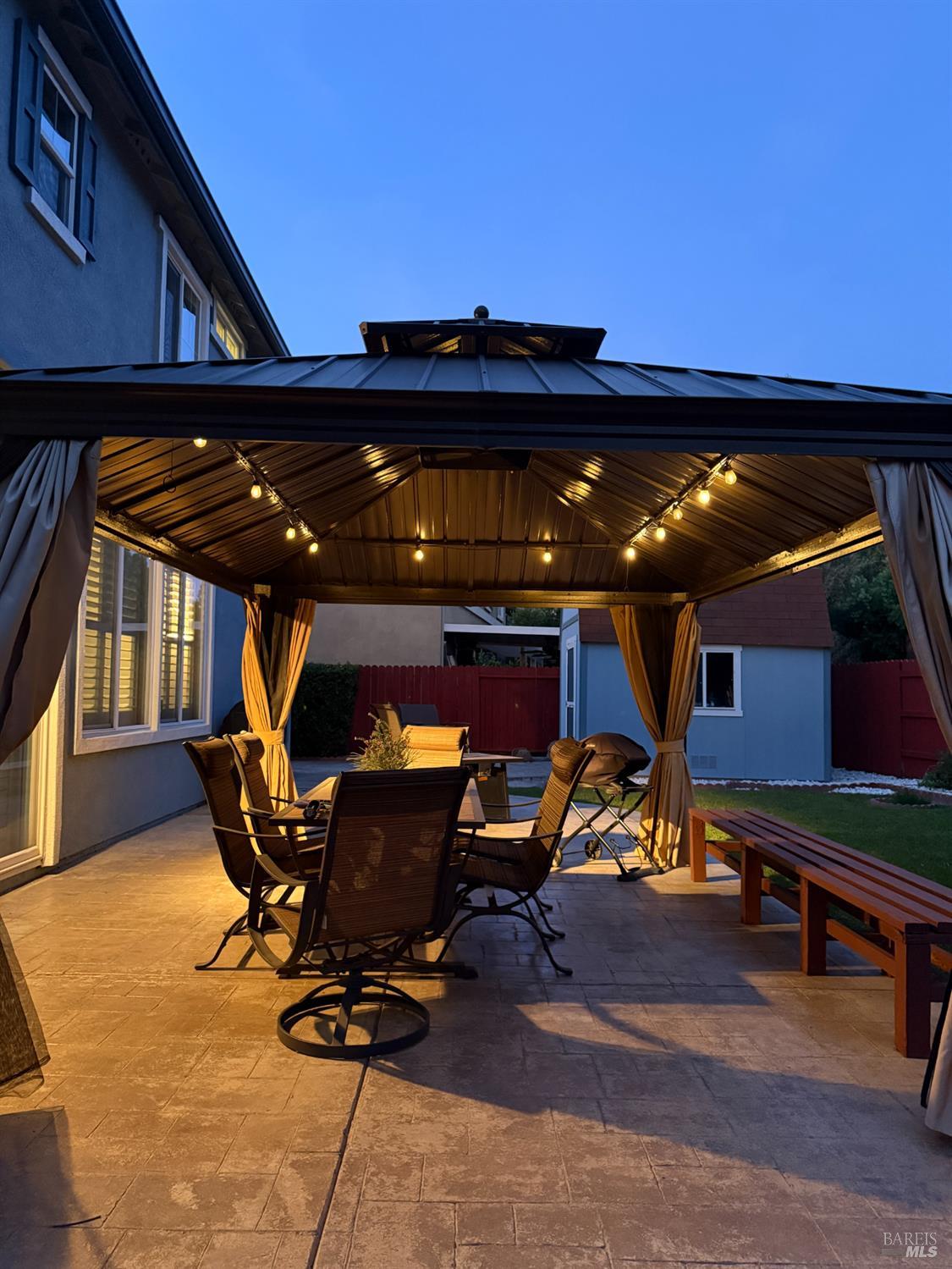 2065 Mariposa Drive Dixon CA 95620