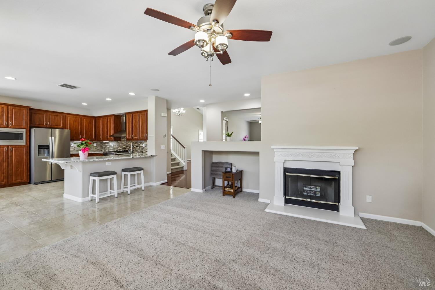 2065 Mariposa Drive Dixon CA 95620