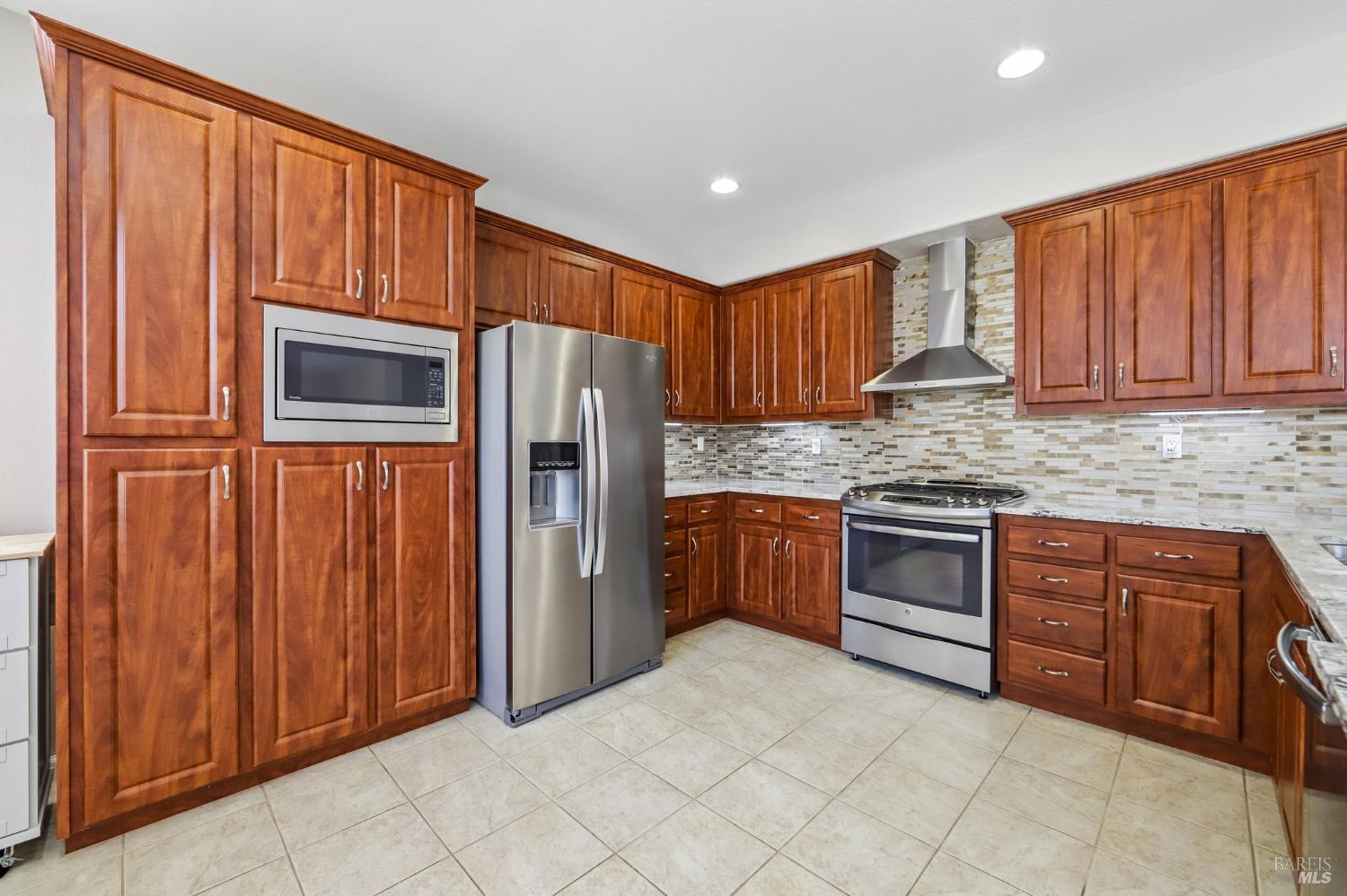 2065 Mariposa Drive Dixon CA 95620