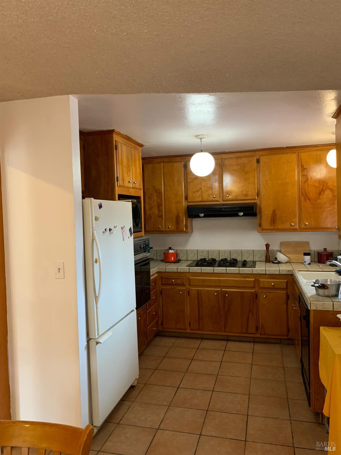 916 Link Lane Santa Rosa CA 95401