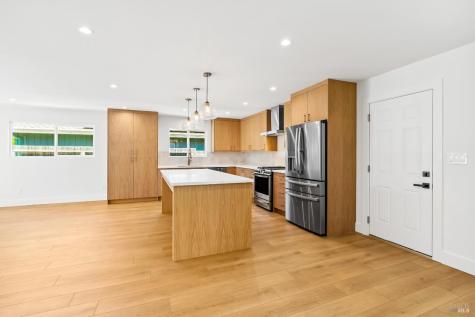 1812 Sansone Drive Santa Rosa CA 95403