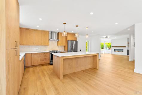 1812 Sansone Drive Santa Rosa CA 95403
