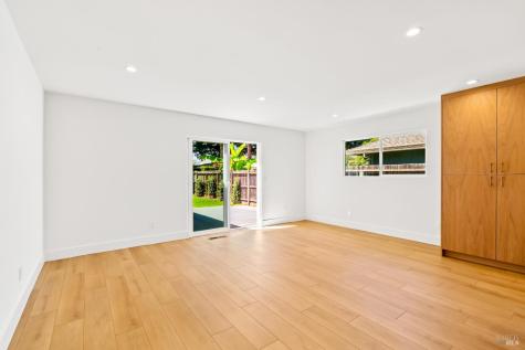1812 Sansone Drive Santa Rosa CA 95403