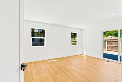 1812 Sansone Drive Santa Rosa CA 95403