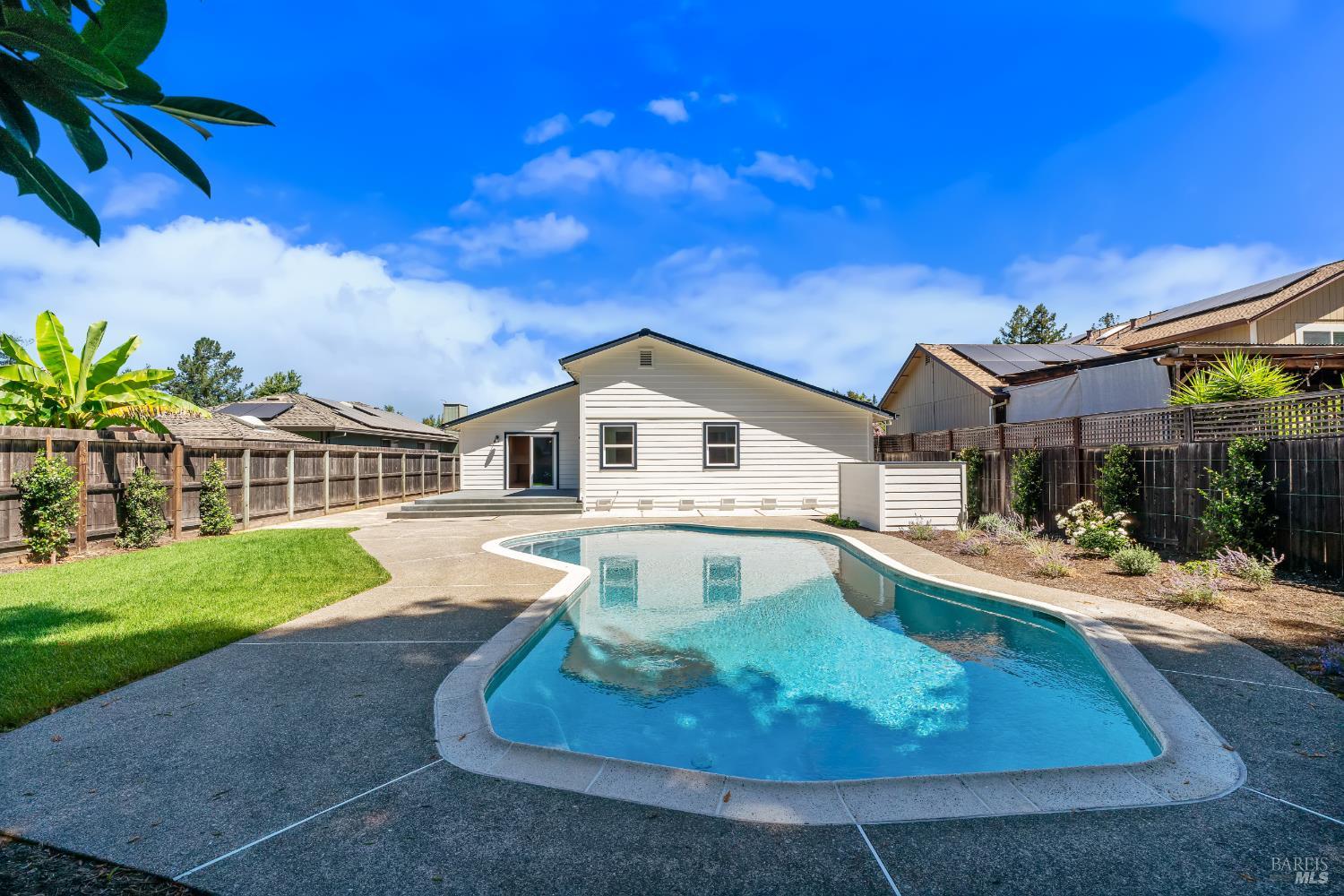 1812 Sansone Drive Santa Rosa CA 95403