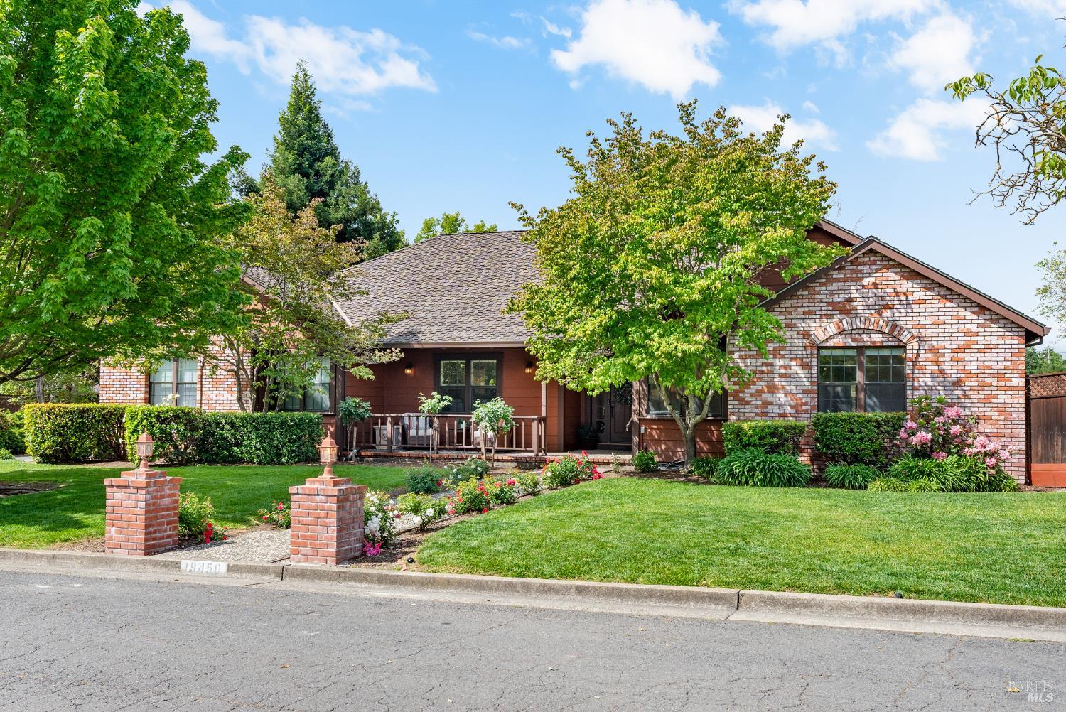 19450 Franquelin Place Sonoma CA 95476
