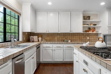19450 Franquelin Place Sonoma CA 95476