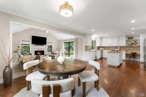 19450 Franquelin Place Sonoma CA 95476