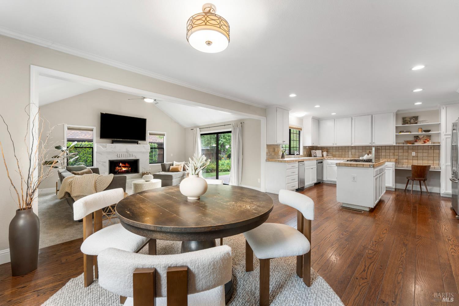 19450 Franquelin Place Sonoma CA 95476