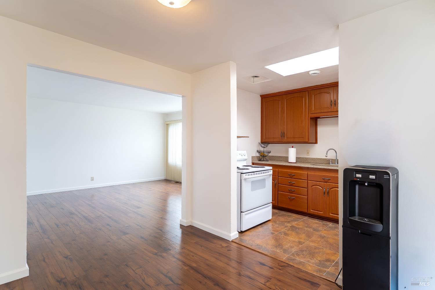 327 Pecan Street Vallejo CA 94589