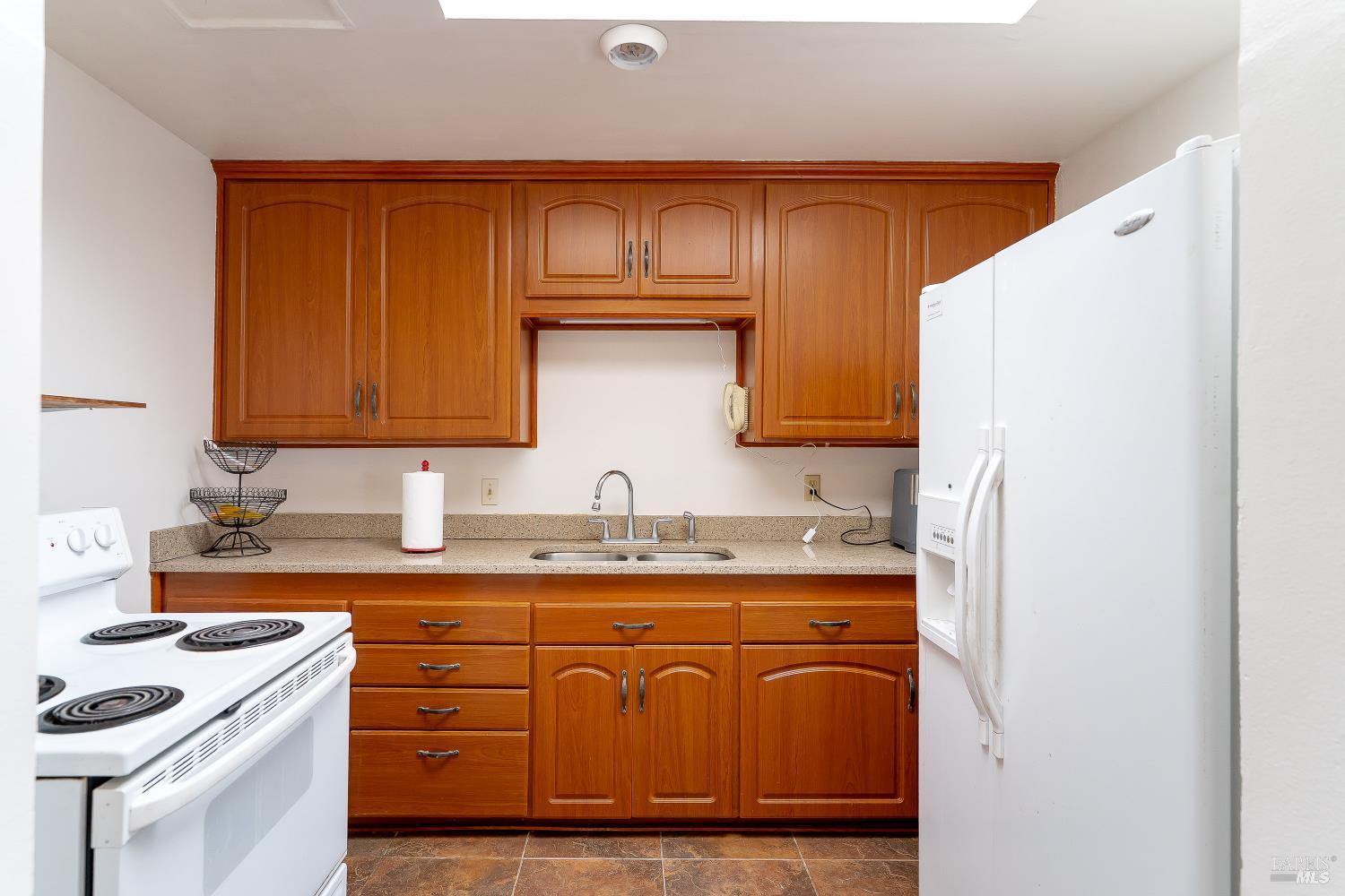 327 Pecan Street Vallejo CA 94589