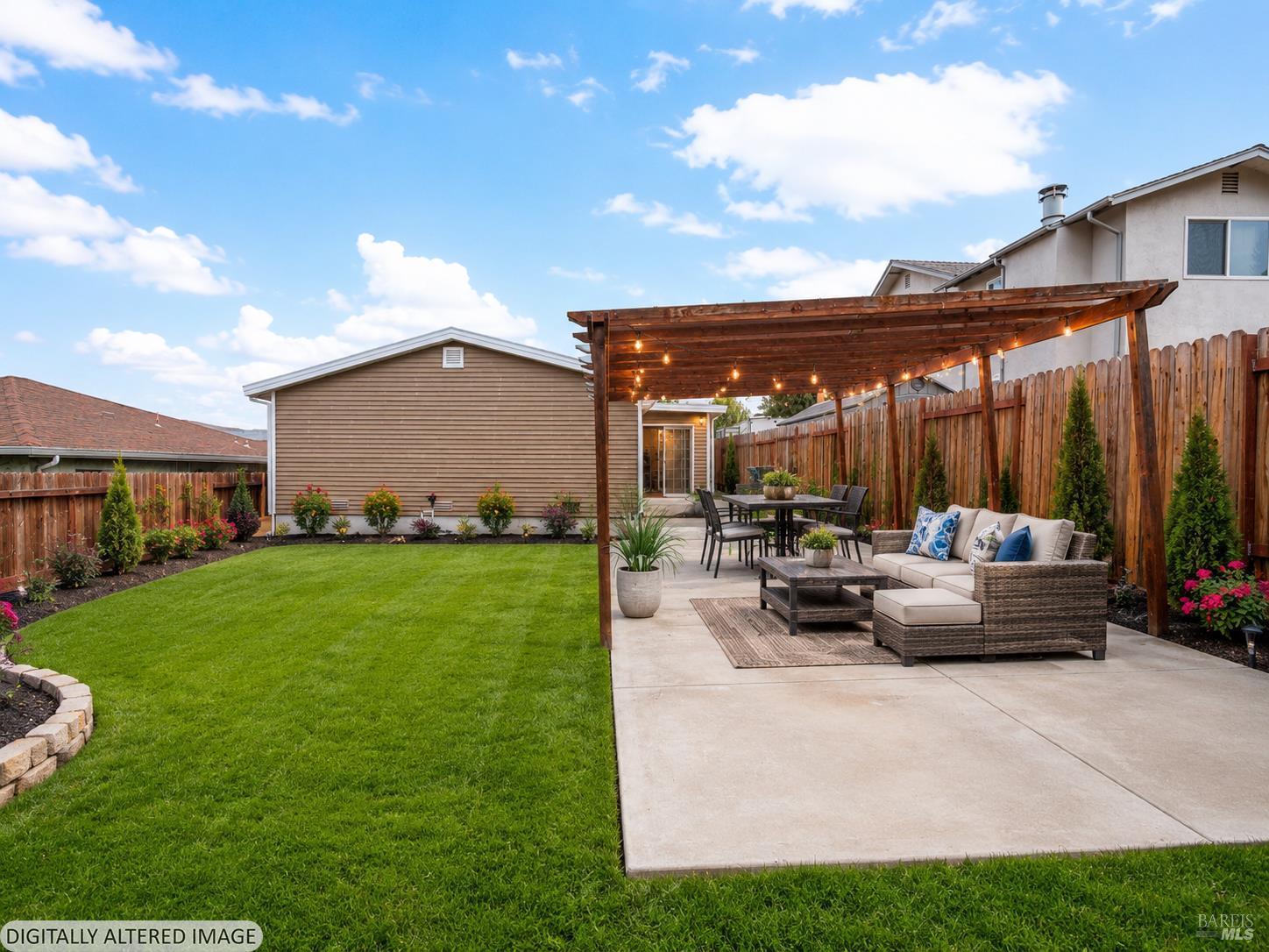 327 Pecan Street Vallejo CA 94589
