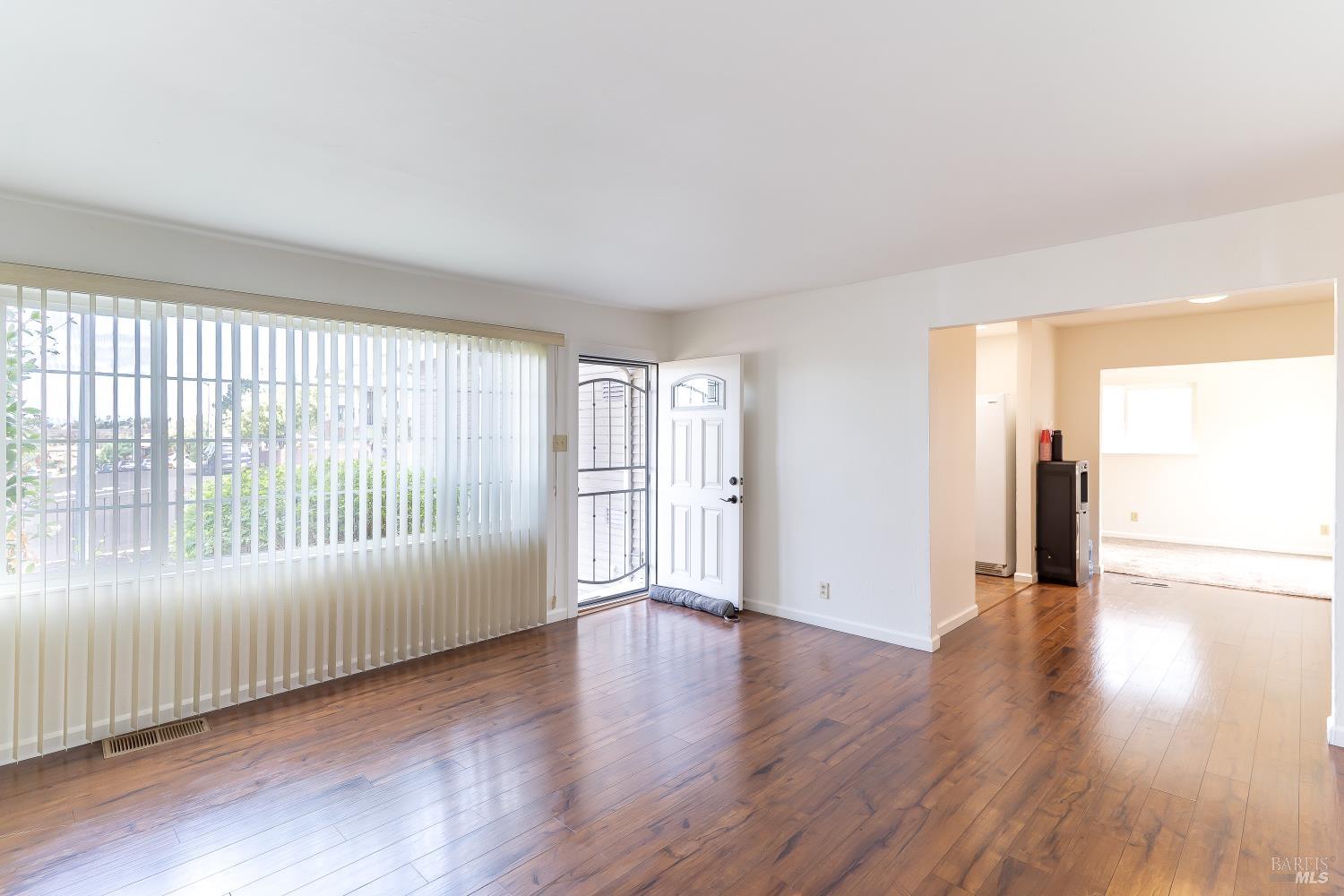 327 Pecan Street Vallejo CA 94589