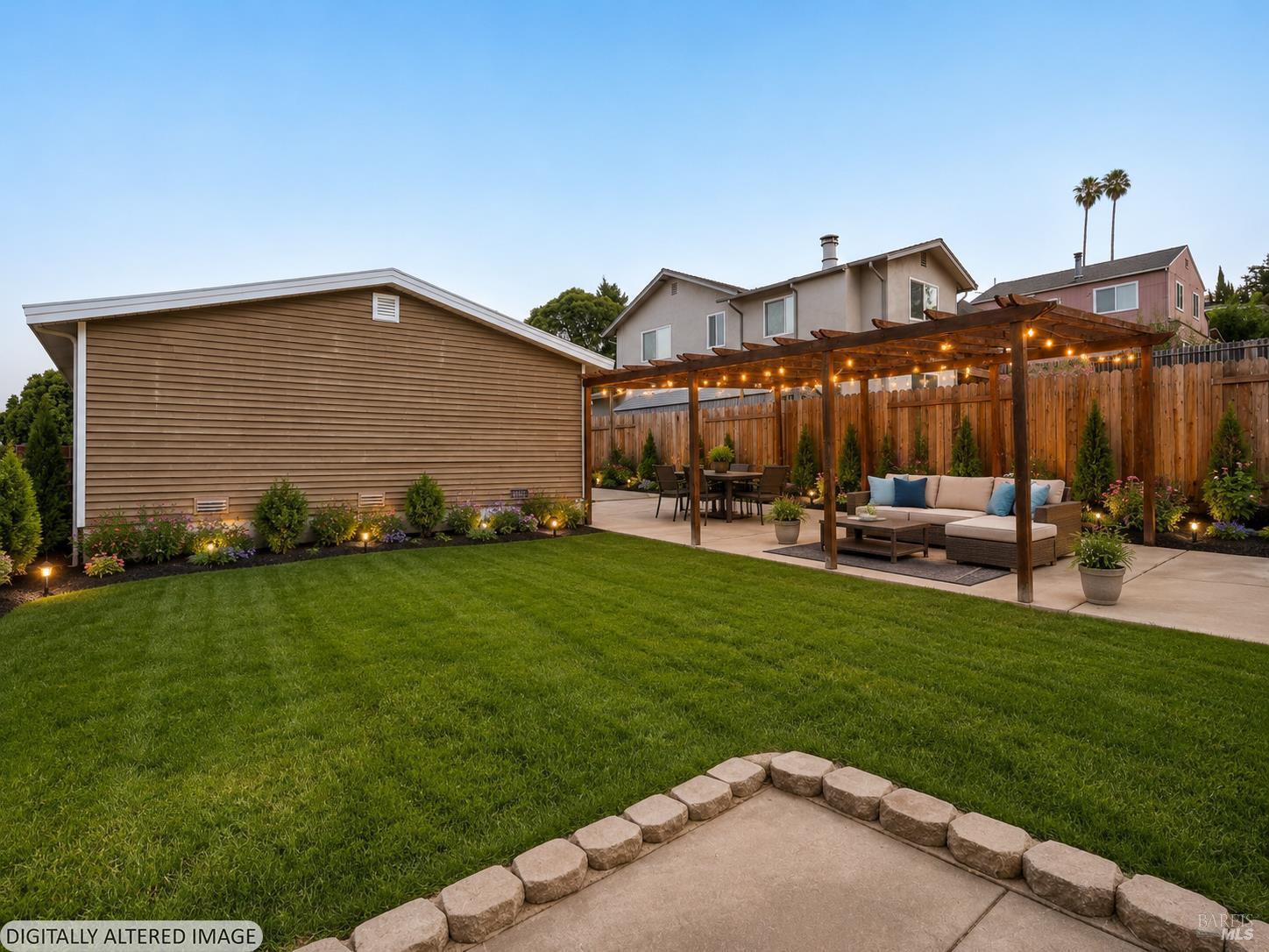 327 Pecan Street Vallejo CA 94589