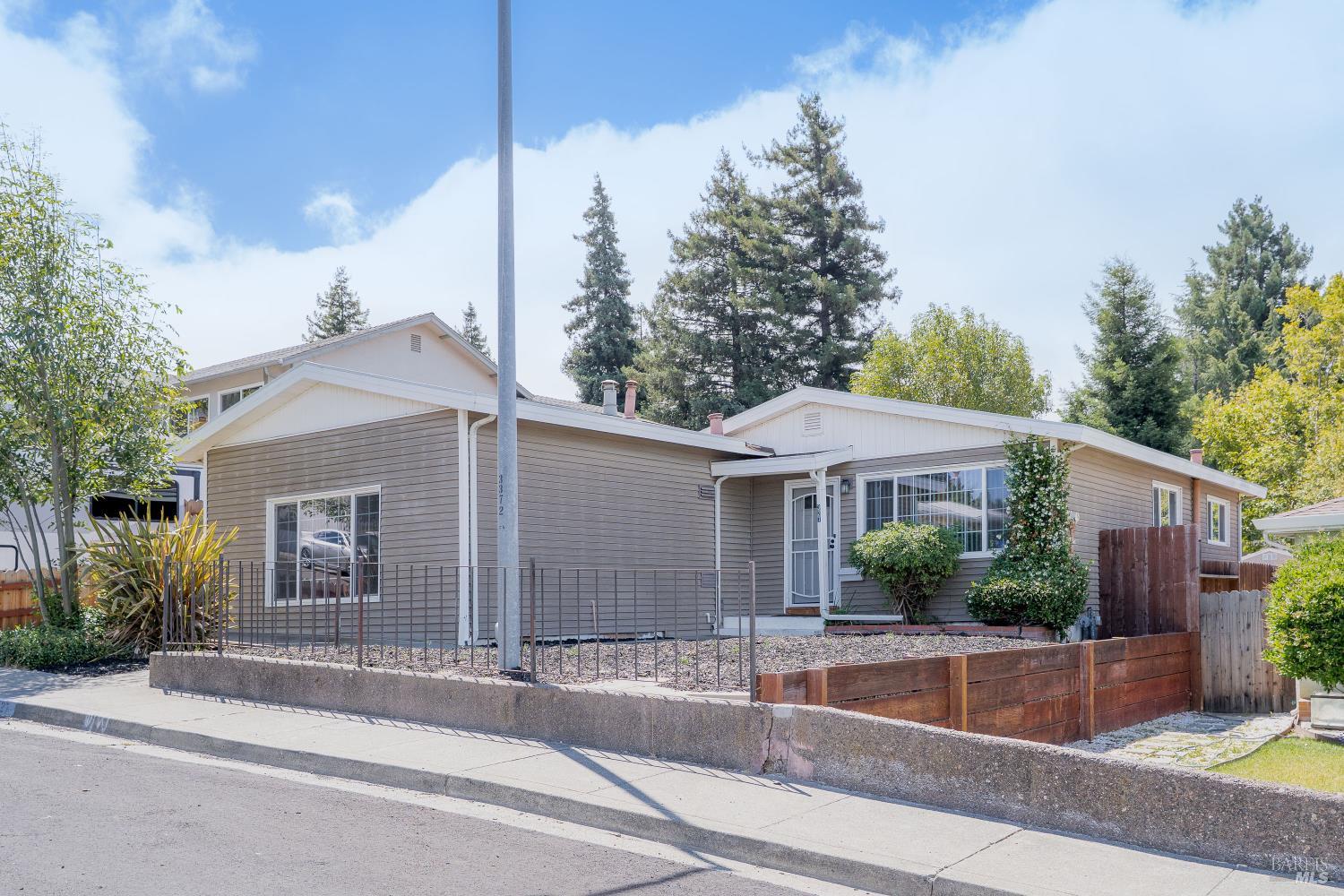 327 Pecan Street Vallejo CA 94589