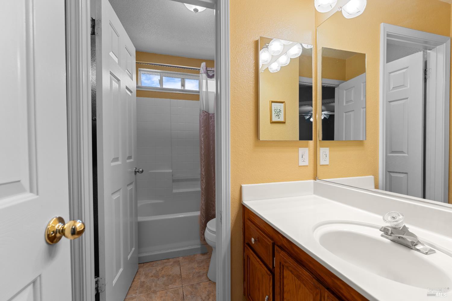 976 Cashel Circle Vacaville CA 95688