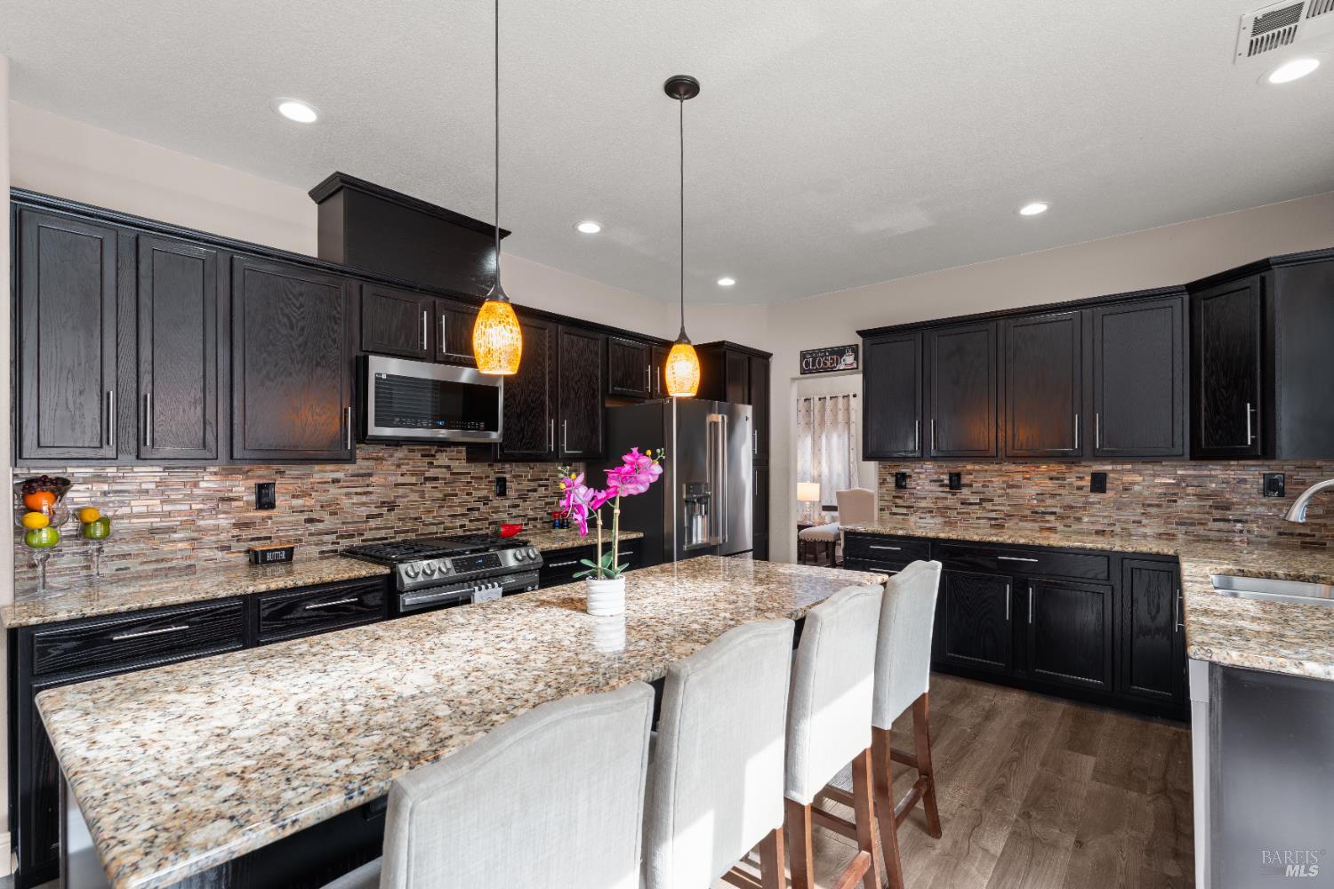 976 Cashel Circle Vacaville CA 95688