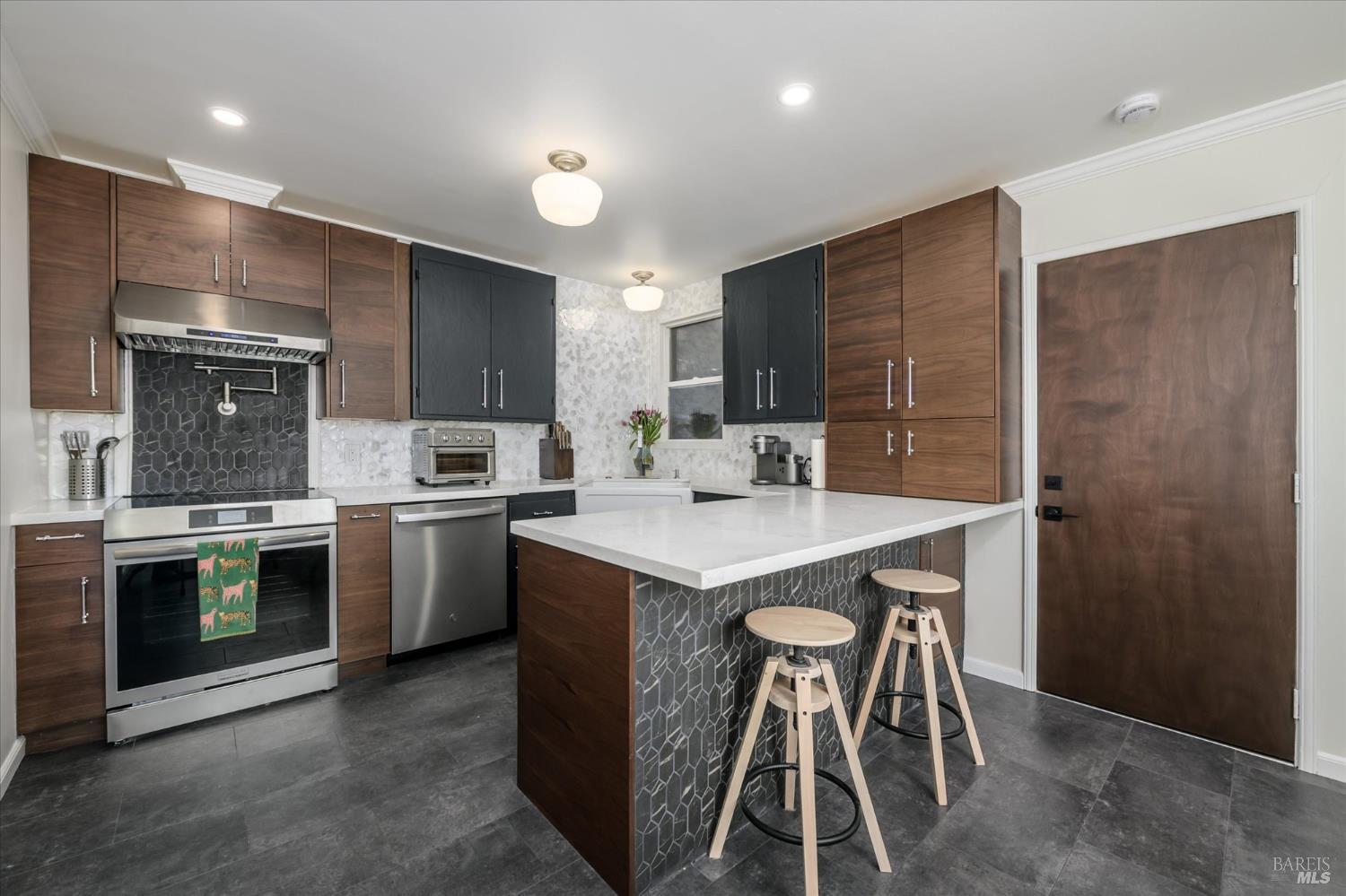 2001 Marin Street Napa CA 94559