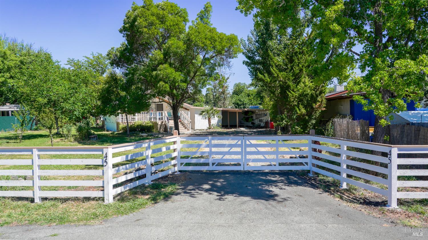 45 Lafferty Road Lakeport CA 95453
