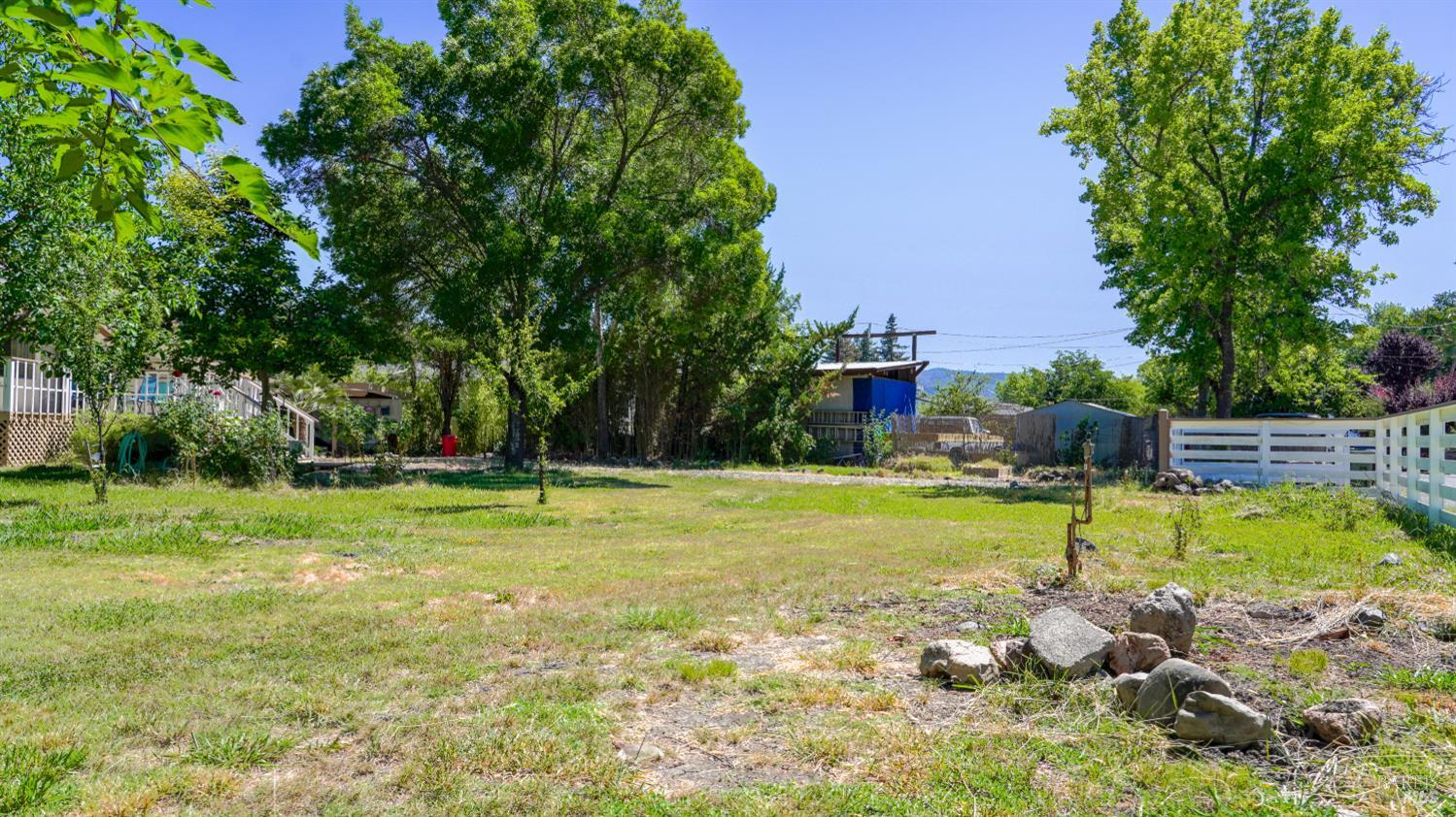45 Lafferty Road Lakeport CA 95453
