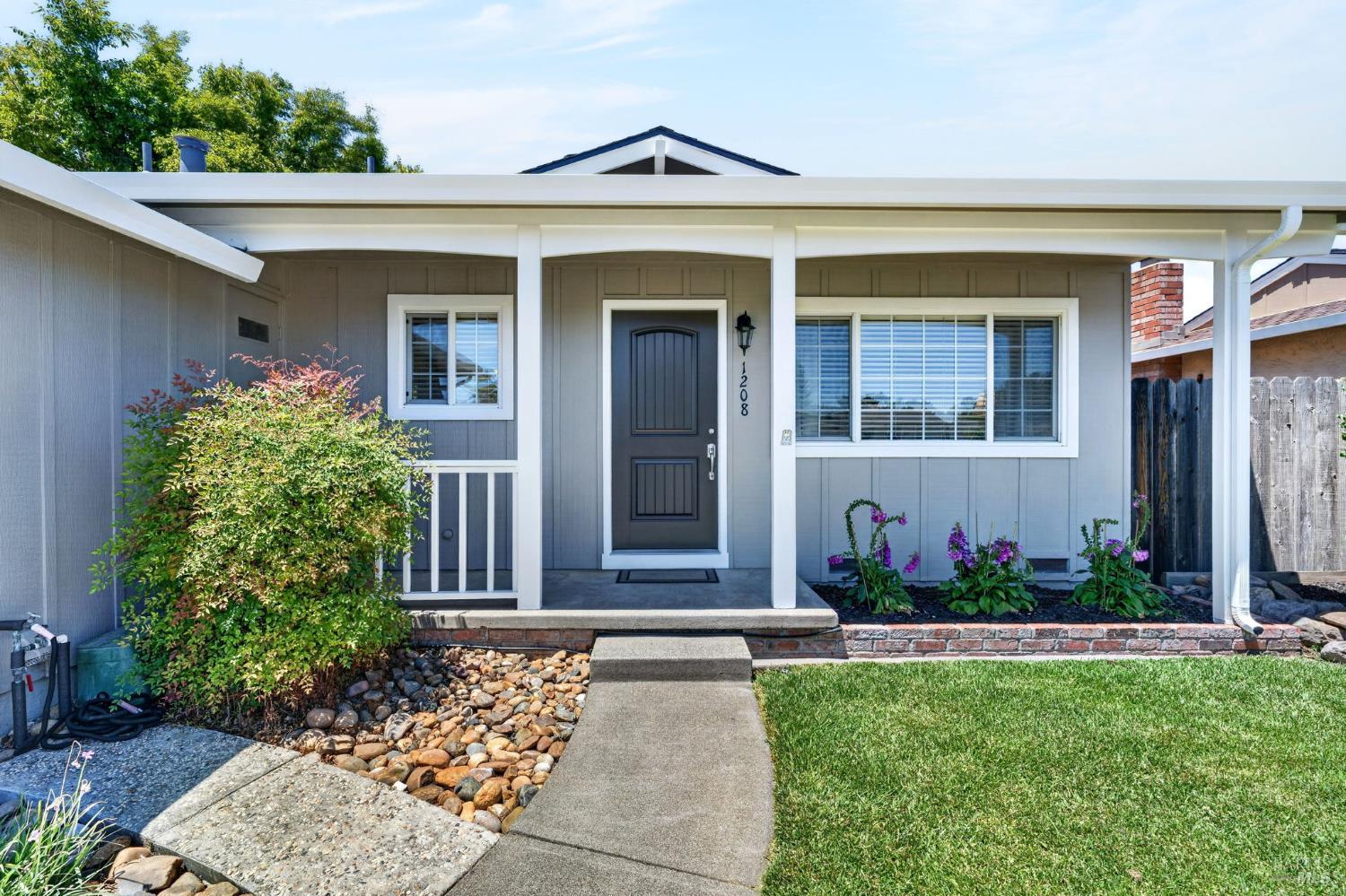 1208 Temblor Street Napa CA 94558