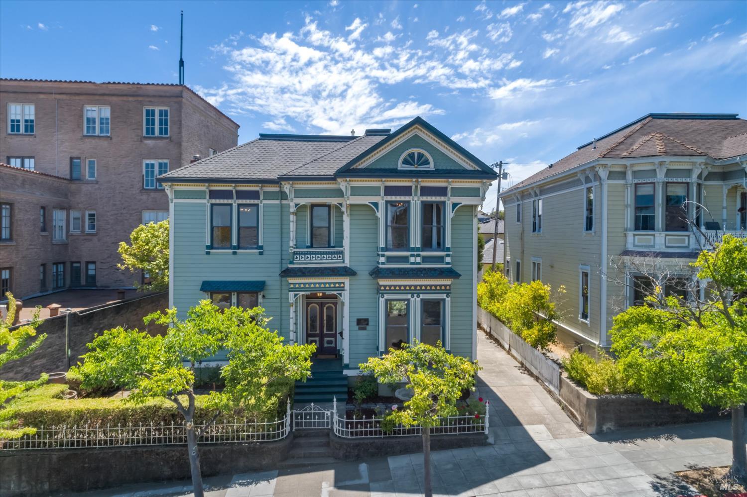 219 Kentucky Street Petaluma CA 94952