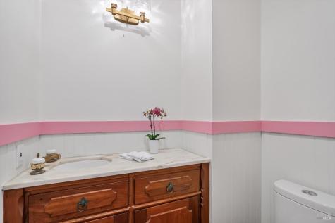 219 Kentucky Street Petaluma CA 94952