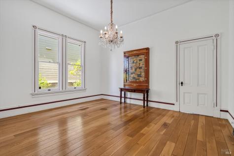 219 Kentucky Street Petaluma CA 94952