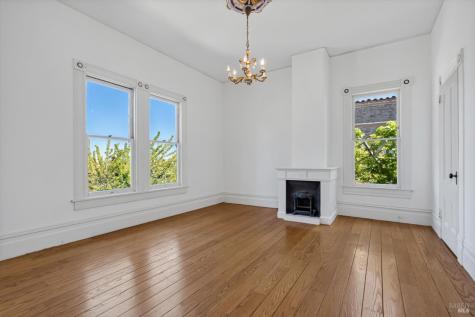 219 Kentucky Street Petaluma CA 94952