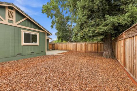 1101 Daniel Drive Petaluma CA 94954