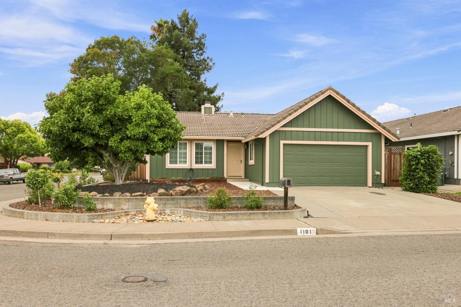 1101 Daniel Drive Petaluma CA 94954