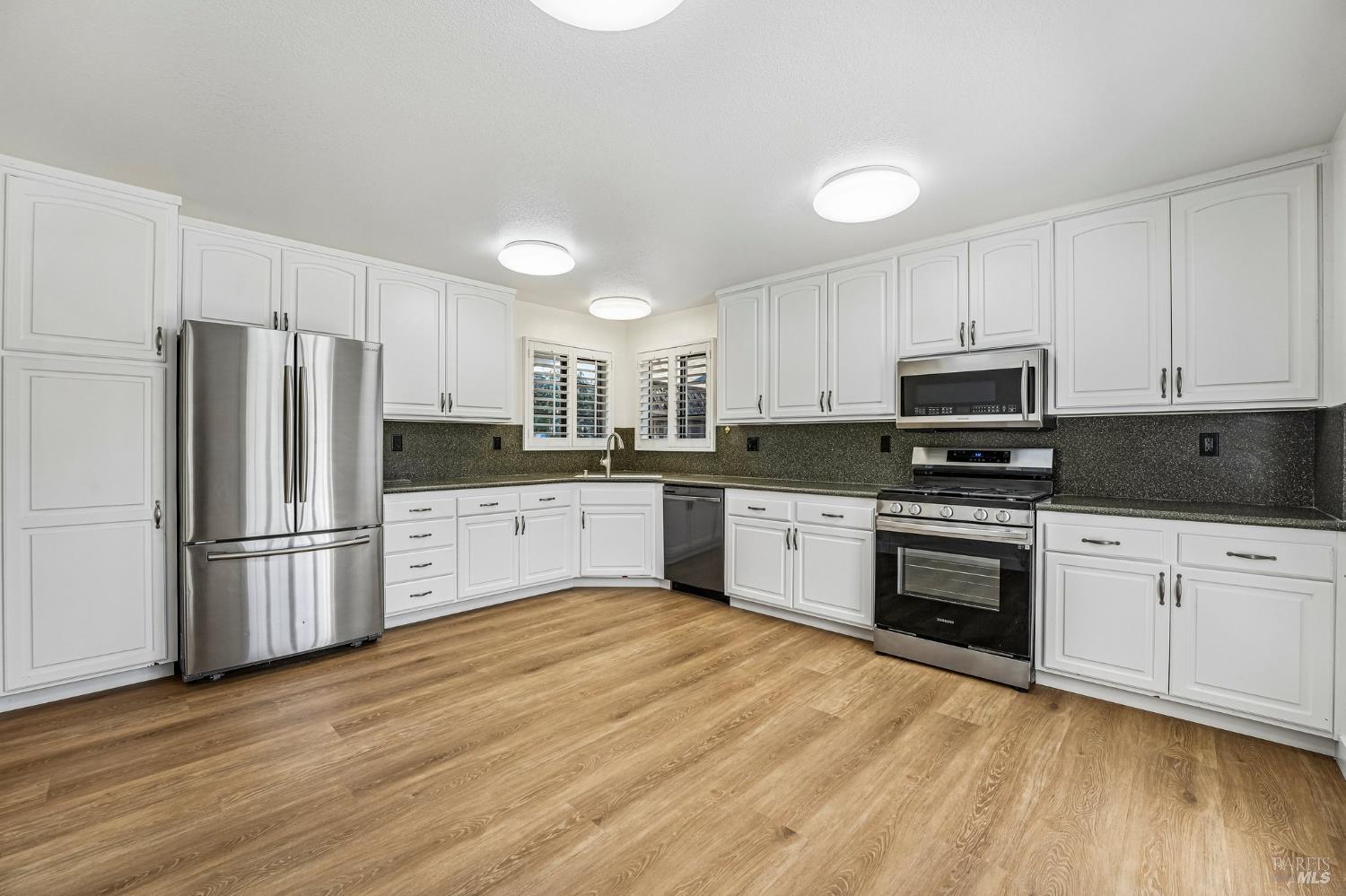7628 Mandolin Way Rohnert Park CA 94928