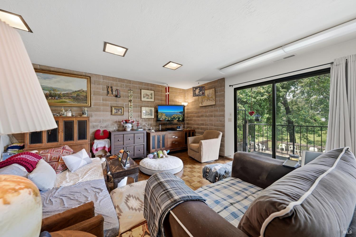 5290 Lake Boulevard Lower Lake CA 95457